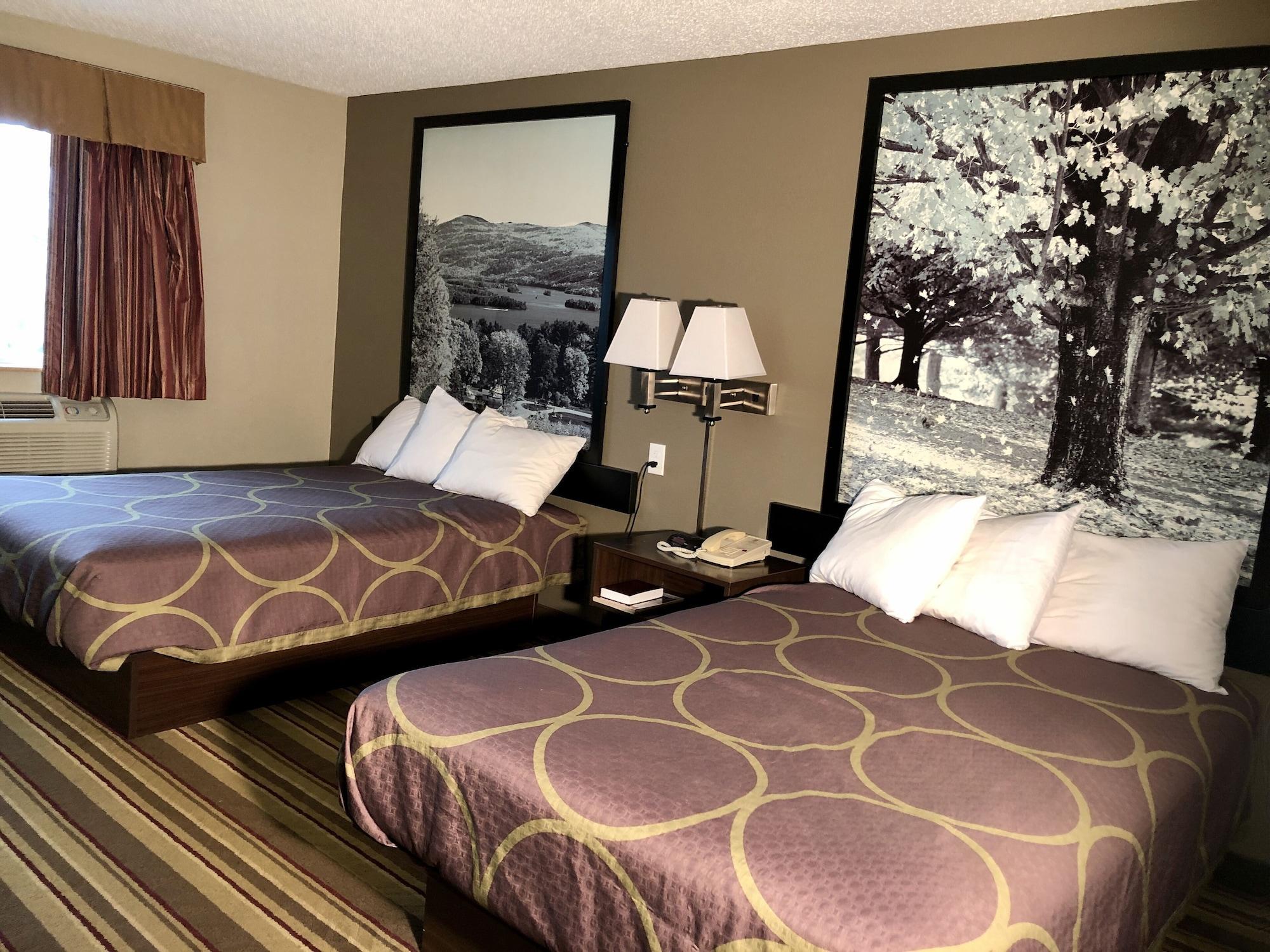 Отель Super 8 By Wyndham Latham - Albany Airport Экстерьер фото