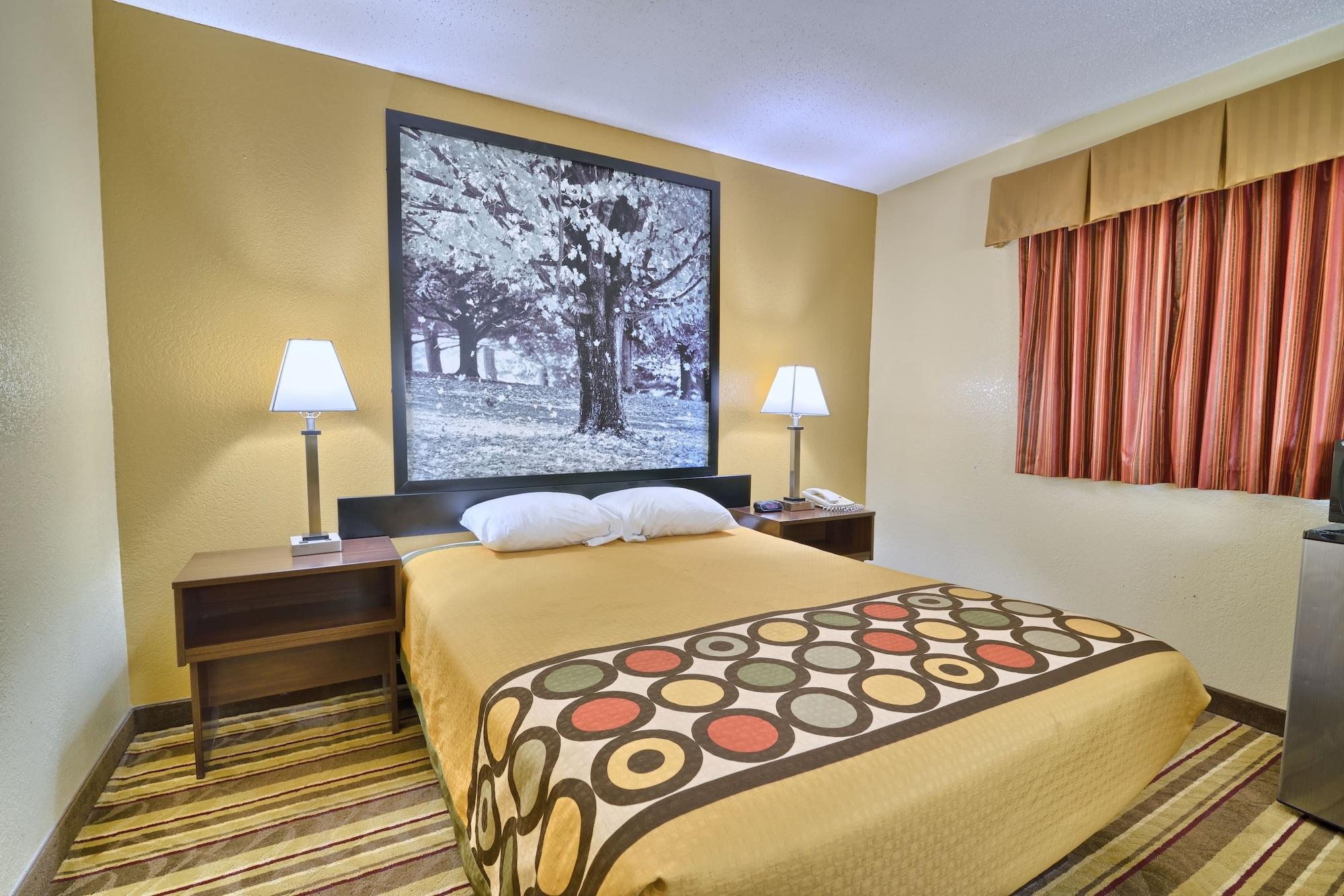 Отель Super 8 By Wyndham Latham - Albany Airport Экстерьер фото